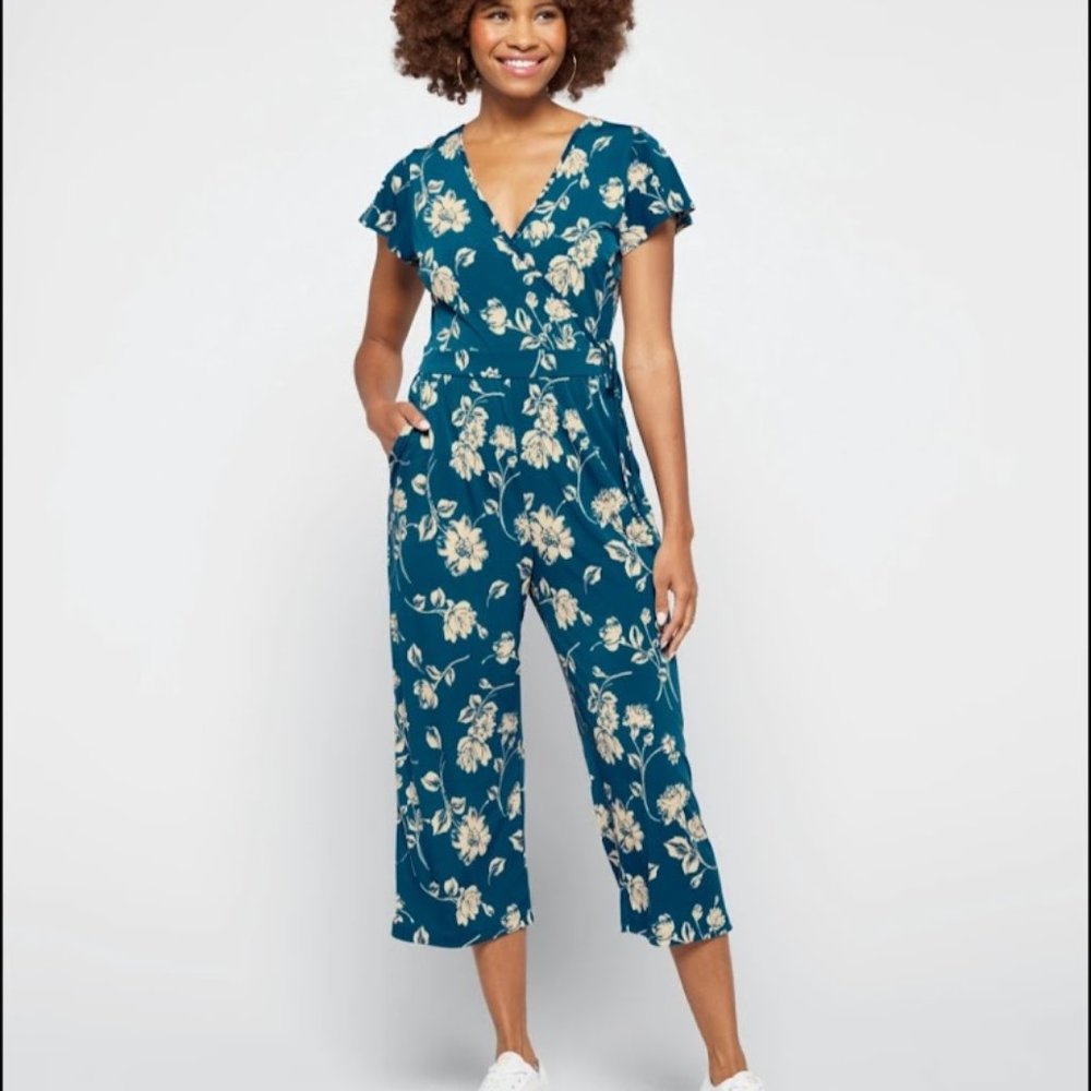 KAILEIGH Naomi Floral Knit Jumpsuit